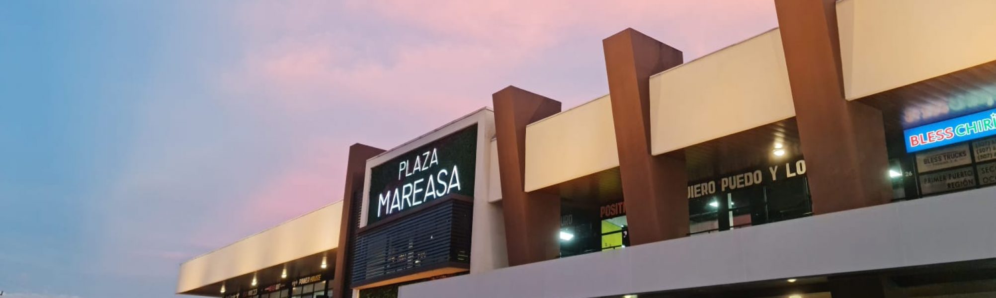 Plaza Mareasa en el atardecer